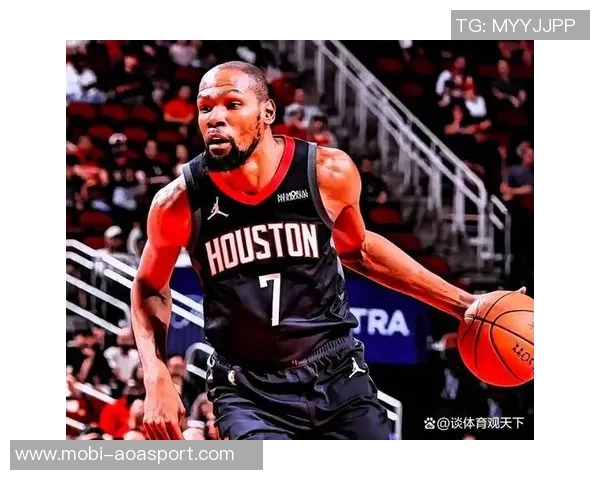 KD称赞伊森全能防守能力并强调适应首发球员的上场时间重要性